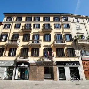 Fenice 3*, Milán Itálie